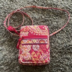 Vera Bradley crossbody, excellent condition